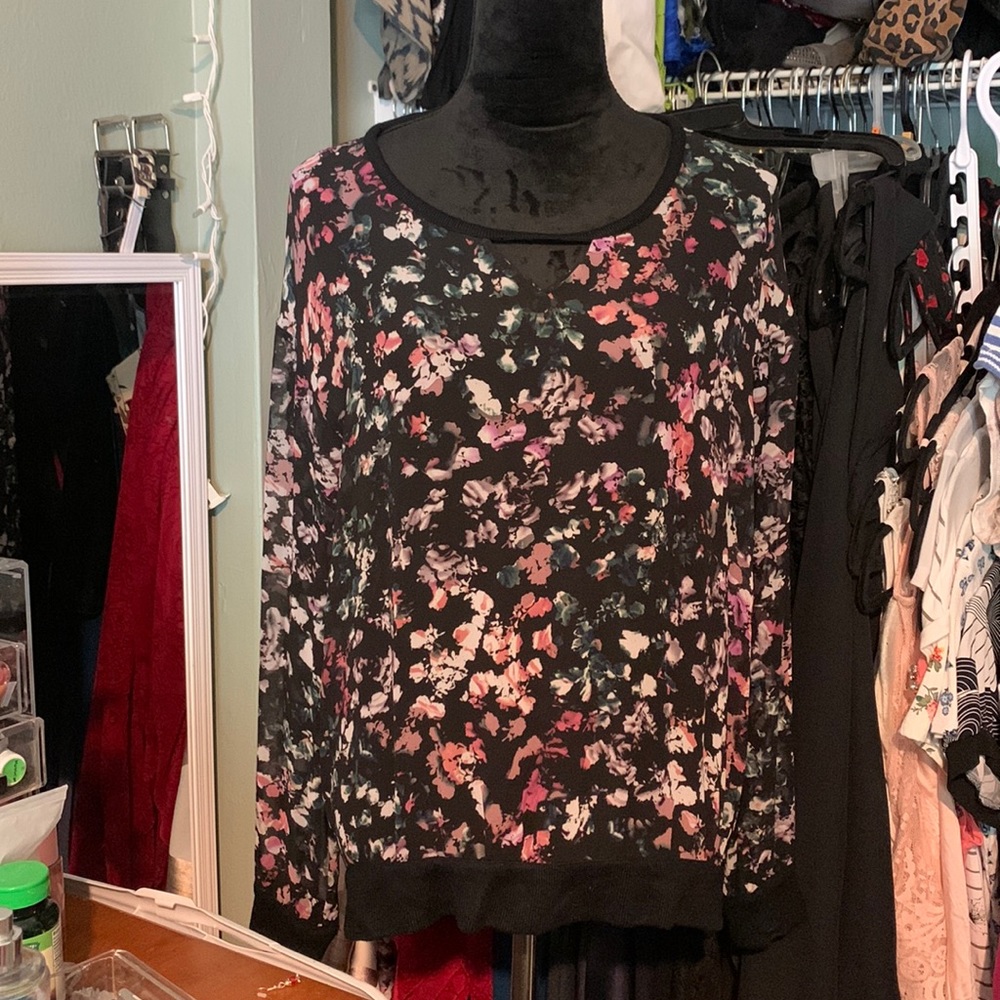 Vince Camuto Lightweight Long Sleeve